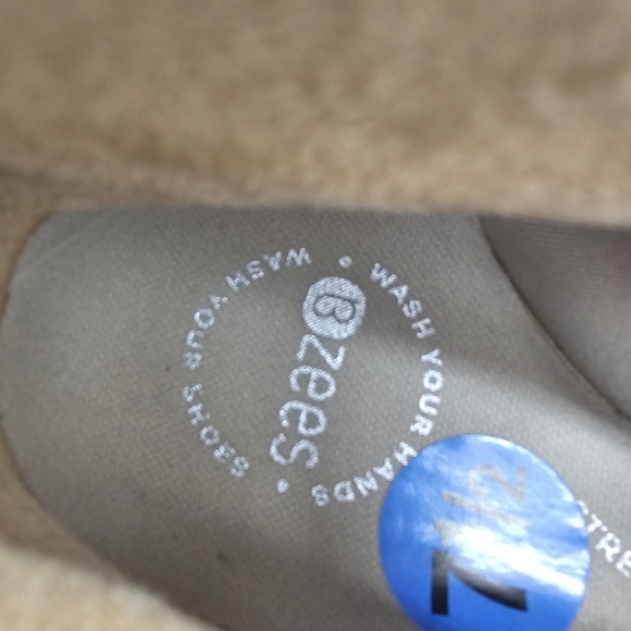 Bzees Tempo Boots | Tan Taupe | Women’s Size 7.5 | Comfortable & Lightweight - Picture 5 of 9